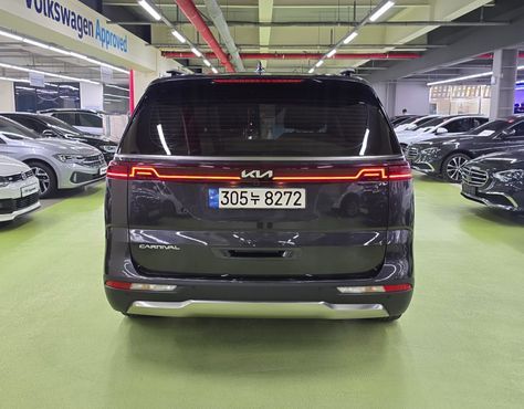 Kia Carnival Diesel 7-Seater Signature — пробег 112 060 км — фото 4 из 5