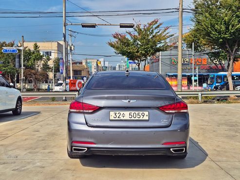 Hyundai Genesis G380 Exclusive AWD — пробег 258 572 км — фото 5 из 5