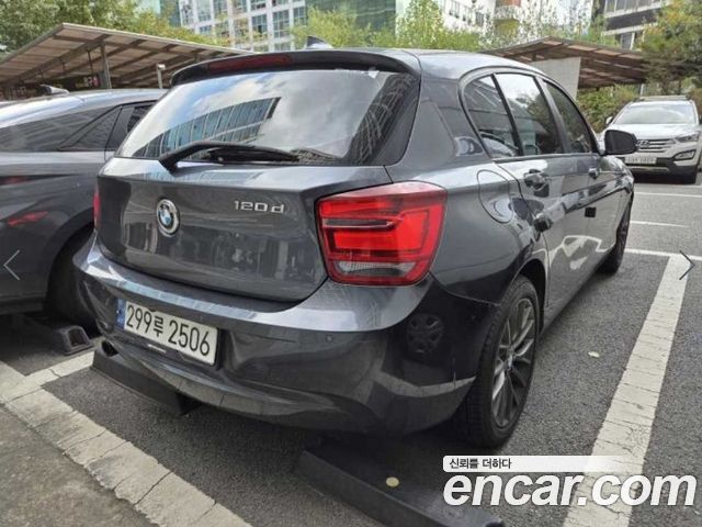 BMW 1-Series 118d Sport 5Door — пробег 93 192 км — фото 2 из 5