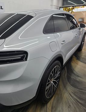 Porsche Macan Base 4 — пробег 17 005 км — фото 2 из 5