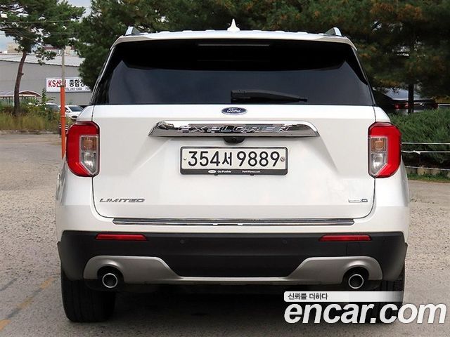 Ford Explorer 2.3 LimIted 4WD — пробег 47 557 км — фото 4 из 5