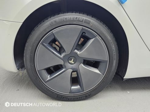 Tesla Model 3 Long Range AWD — пробег 85 861 км — фото 5 из 5