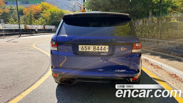 Land Rover Range Rover Sport 5.0 SVR — пробег 55 000 км — фото 4 из 5