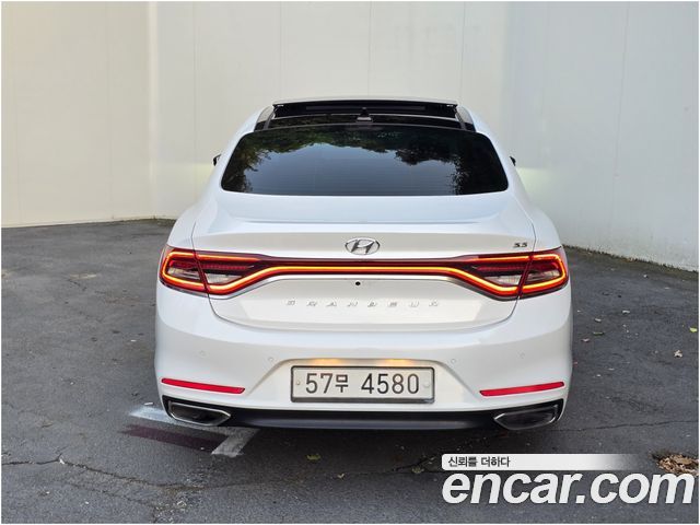 Hyundai Grandeur из Кореи Encar