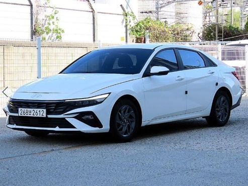 Hyundai AVANTE 1.6 Modern — пробег 16 678 км — фото 2 из 5
