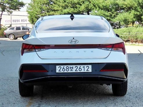 Hyundai AVANTE 1.6 Modern — пробег 16 678 км — фото 4 из 5
