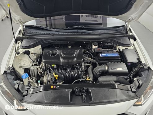 Hyundai AVANTE 1.6 GDI Value Plus — пробег 90 040 км — фото 5 из 5