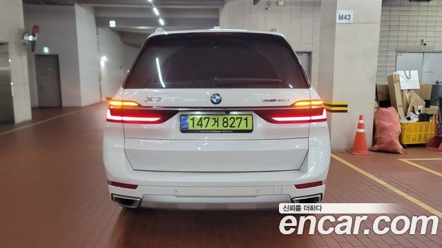 BMW X7 xDrive 40d Design Pure Excellence 7-Seater — пробег 36 040 км — фото 3 из 5