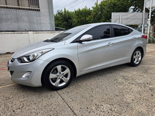 Hyundai AVANTE M16 GDI Premier — пробег 175 970 км — фото 1 из 5
