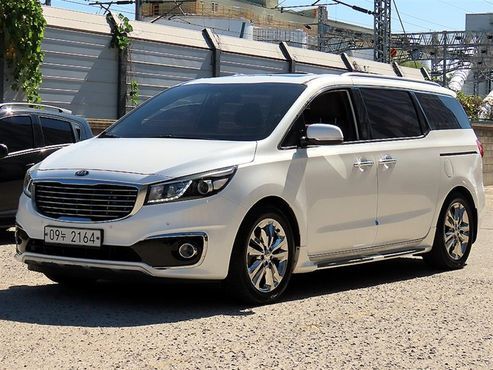 Kia Carnival 9-seater Prestige — пробег 135 194 км — фото 1 из 5