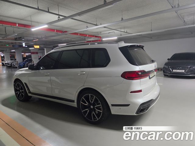 BMW X7 xDrive 40d M Sport 6STR — пробег 64 247 км — фото 2 из 5