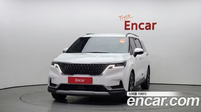 Kia Carnival Diesel 9-Seater Prestige — пробег 58 400 км — фото 3 из 5