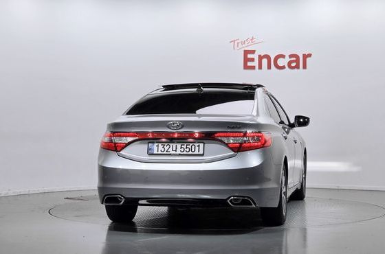 Hyundai Grandeur Premium — пробег 109 402 км — фото 4 из 5