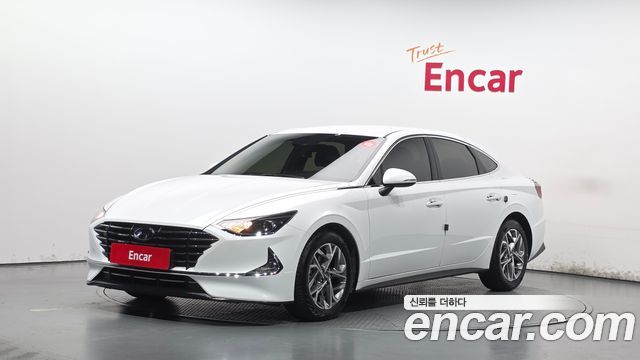 Hyundai Sonata 2.0 Smart — пробег 62 800 км — фото 1 из 5