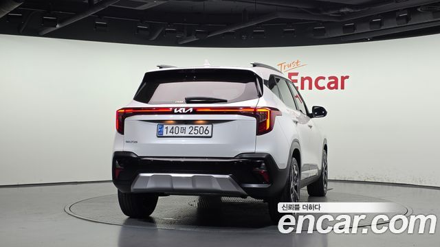 Kia Seltos из Кореи Encar