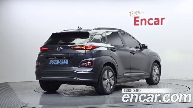 Hyundai Kona из Кореи Encar