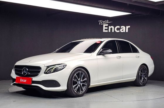 Mercedes-Benz E-Class E220d Avantgarde — пробег 163 233 км — фото 1 из 5