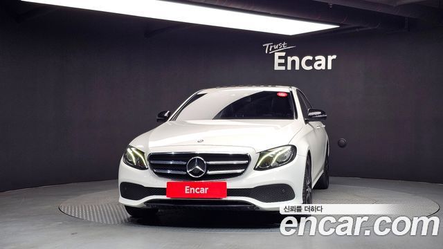 Mercedes-Benz E-Class из Кореи Encar