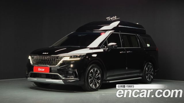Kia Carnival Diesel 7-Seater Hi-Limousine Signature — пробег 20 127 км — фото 1 из 5