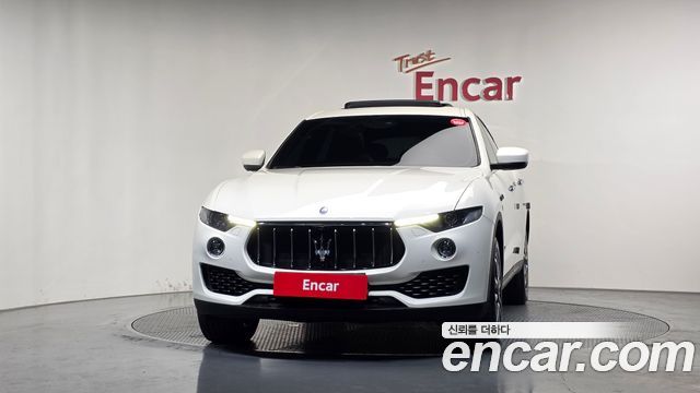 Maserati Levante из Кореи Encar