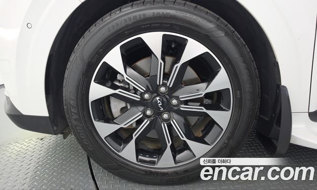 Kia Carnival Gasoline 7-Seater Noblesse — пробег 34 566 км — фото 5 из 5