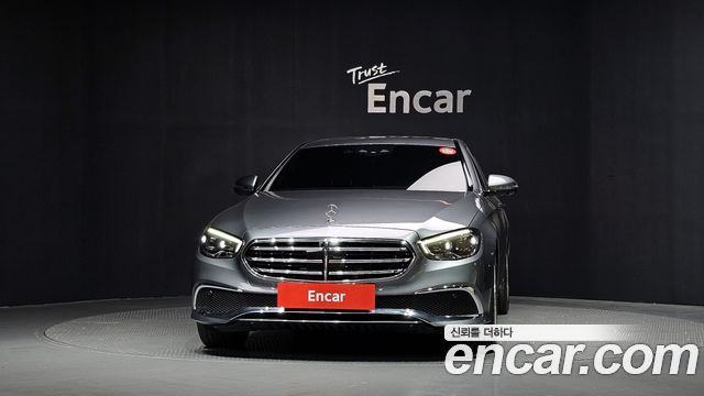 Mercedes-Benz E-Class из Кореи Encar