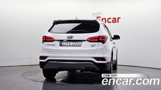 Hyundai Santafe Diesel 2.0 4WD Exclusive Special — пробег 132 631 км — фото 4 из 5