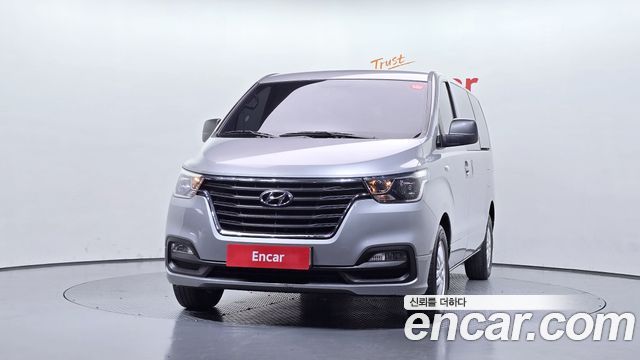 Hyundai Starex Van 3-Seater Smart — пробег 139 181 км — фото 3 из 5