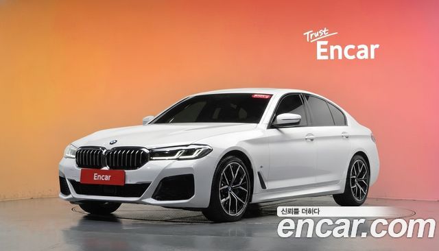 BMW 5-Series 530i M Sport Package — пробег 23 740 км — фото 1 из 5