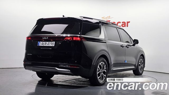 Kia Carnival Diesel 9-Seater Noblesse — пробег 69 842 км — фото 2 из 5