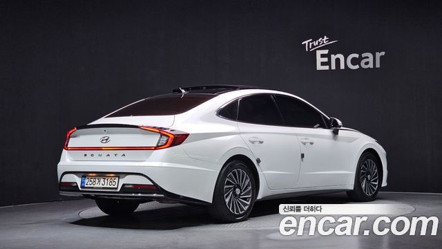 Hyundai Sonata Inspiration — пробег 66 907 км — фото 2 из 5
