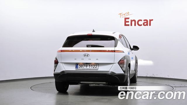 Hyundai Kona Modern — пробег 34 768 км — фото 4 из 5