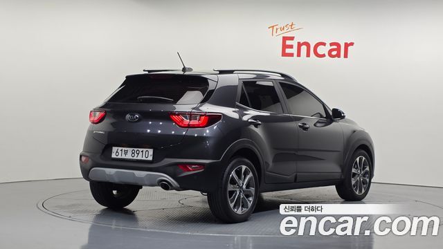 Kia Stonic Diesel 1.6 Trendy — пробег 118 627 км — фото 2 из 5