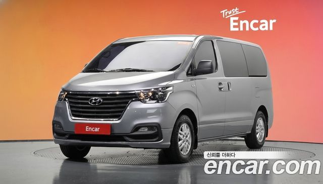 Hyundai Starex Van 3-Seater Smart — пробег 139 716 км — фото 1 из 5