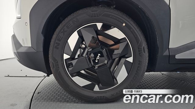 Kia EV5 Long Range 2WD AIr — пробег 7 853 км — фото 5 из 5