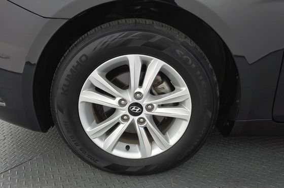 Hyundai Sonata LPi Top — пробег 45 818 км — фото 5 из 5
