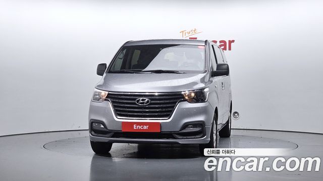 Hyundai Starex Wagon 12-Seater Smart — пробег 262 325 км — фото 3 из 5