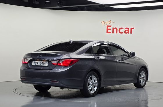 Hyundai Sonata LPI Premier — пробег 112 005 км — фото 2 из 5