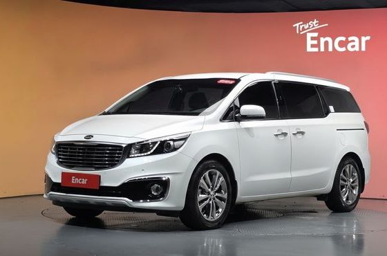 Kia Carnival 9-seater Prestige — пробег 72 287 км — фото 1 из 5