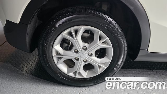 Ssangyong TIBOLI из Кореи Encar