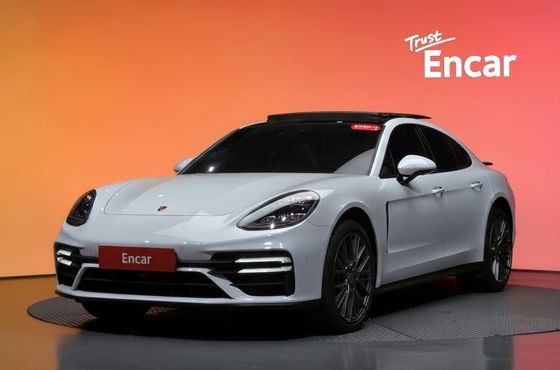 Porsche Panamera 2.9 AWD Platinum Edition — пробег 30 186 км — фото 1 из 5