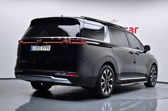 Kia Carnival Diesel 9-Seater Signature — пробег 62 581 км — фото 2 из 5