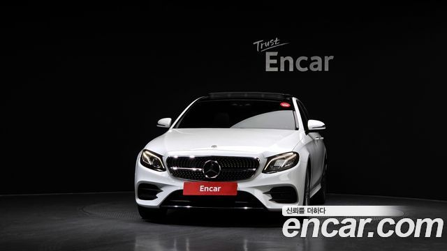 Mercedes-Benz E-Class E350 4MATIC AMG Line — пробег 68 165 км — фото 3 из 5