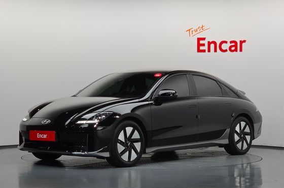Hyundai Ioniq6 Standard E-Value+ — пробег 11 854 км — фото 1 из 5