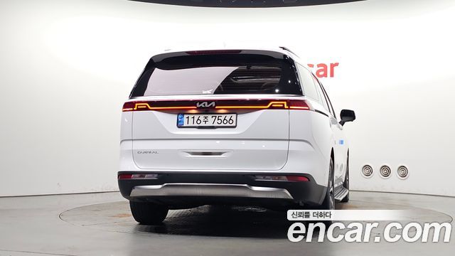 Kia Carnival Gasoline 7-Seater Signature — пробег 45 489 км — фото 4 из 5
