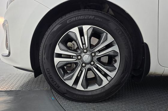 Kia Carnival 9-Seater Luxury — пробег 132 420 км — фото 5 из 5
