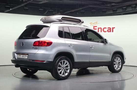Volkswagen Tiguan 2.0 TDI Comfort 5N — пробег 134 452 км — фото 2 из 5