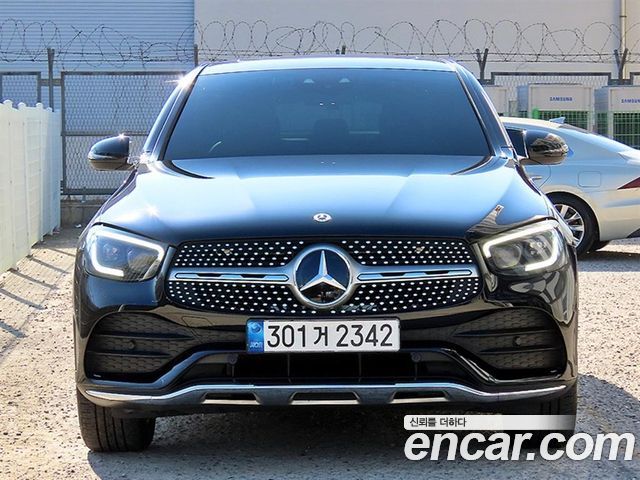 Mercedes-Benz GLC-Class GLC300 4MATIC Premium Coupe — пробег 99 112 км — фото 1 из 3