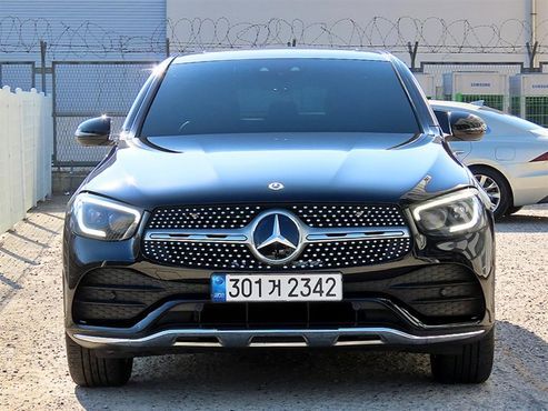 Mercedes-Benz GLC-Class GLC300 4MATIC Premium Coupe — пробег 99 112 км — фото 1 из 3