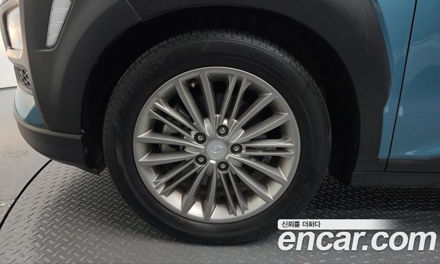Hyundai Kona из Кореи Encar